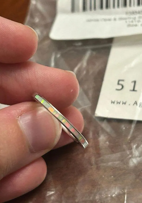 White opal sterling silver 925 ring size 8 cute band - Image 2