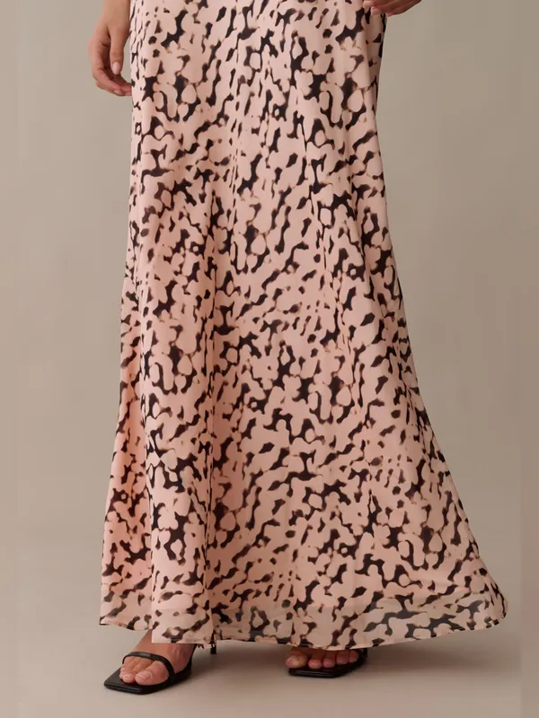 NWT Few Moda Leonor Silk Dress size Medium M pink animal print flutter o.p.t - Image 5