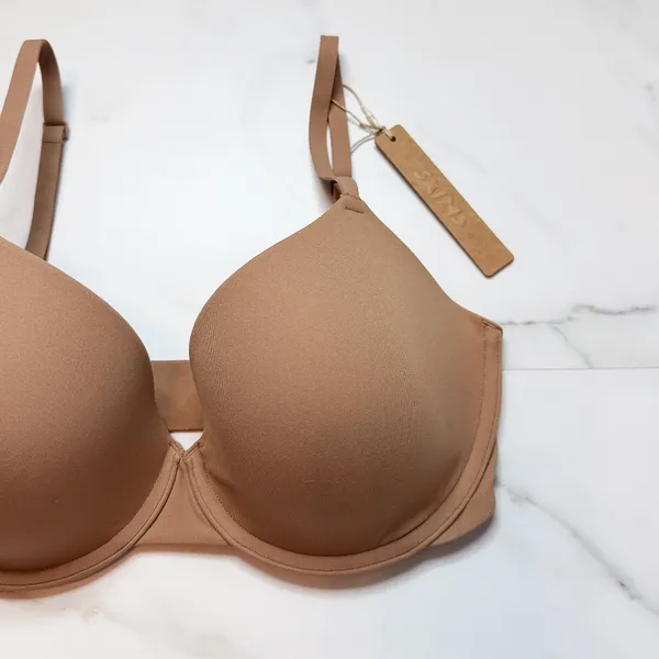 NWT Skims Fits Everybody T-Shirt Bra - Image 2