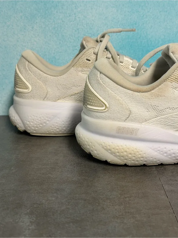 Brooks Ghost 16 Women's White/Pale Gray Running Shoes 1204071B151 Size 7.5B - Image 12