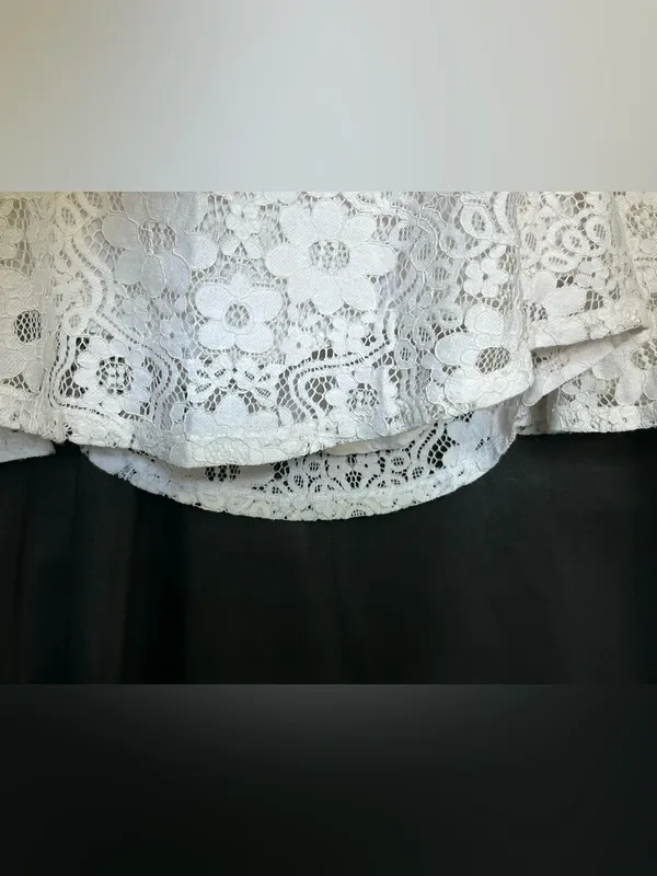Hollister White Lace Cold-Shoulder Tie-Front Blouse XS - Image 7
