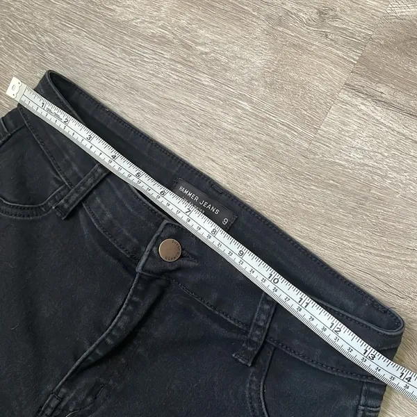 Hammer Jeans size 9 - Image 3