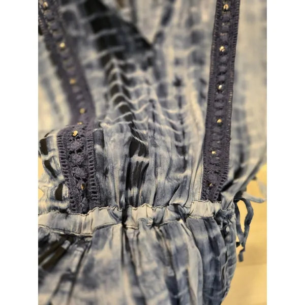 Romeo + Juliet Couture S Tie Dye Crochet Trim Mini Dress Womens Blue Boho V-Neck - Image 4