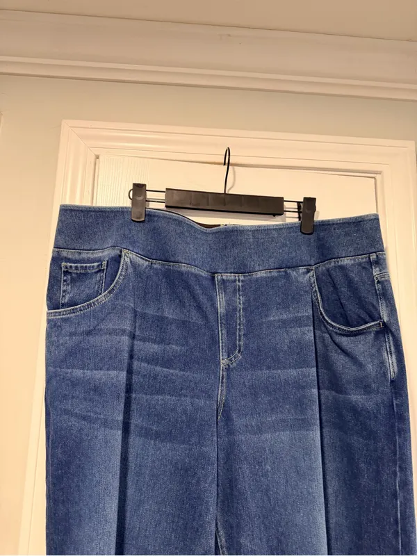 NWOT Halara Size 2X Pull On Wide Leg Jeans Blue Stretch Denim High Rise Regular - Image 2