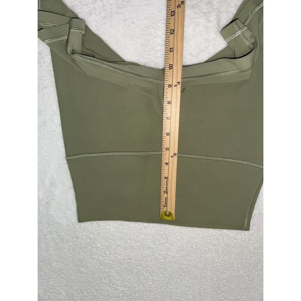 Lululemon Women's Green High-Rise Align Shorts Yoga Workout Exercise Sz 6 - Image 6