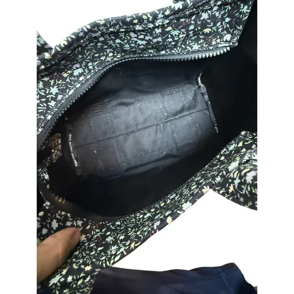 Marc Jacobs Black The Ditsy Floral Mini Traveler Tote (small) - Image 6