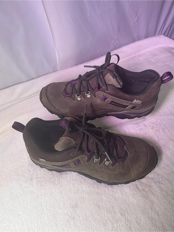 Merrell Brown with Purple Accent Women's Trail Shoe - Image 3
