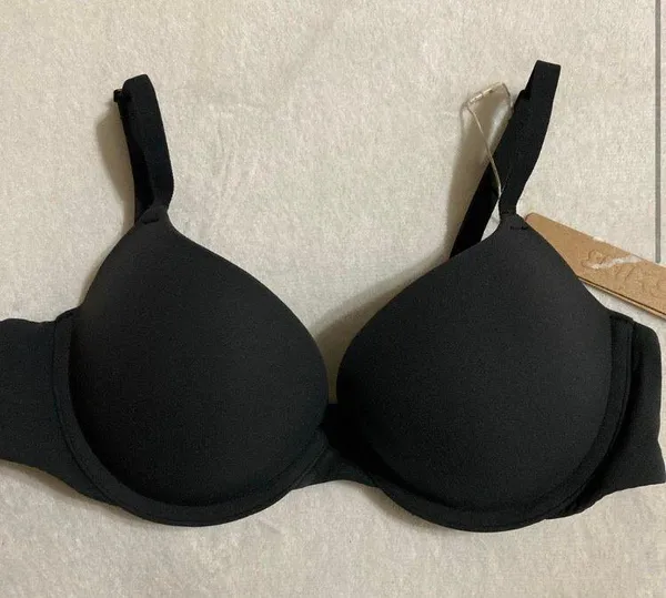 SKIMS Fits Everybody Push Up Bra 36B - Image 2