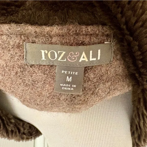 Roz Ali Wool Blazer J2 - Image 6