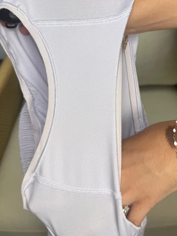 Lululemon Hotty Hot Short *Long 4" Size 4 - Image 8