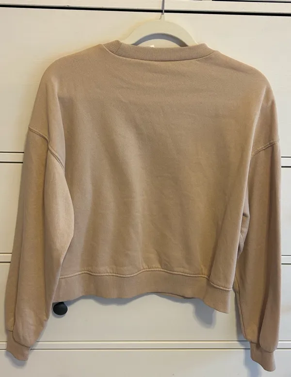 H&M Tan Cropped Crewneck Sweatshirt - Image 2