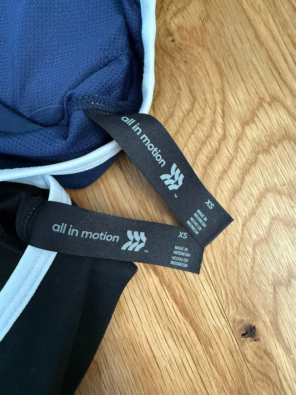 Target sports bras - Image 3