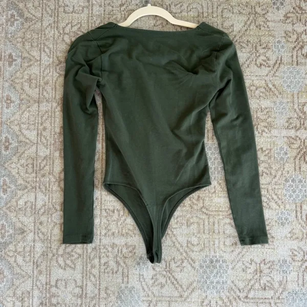 Abercrombie Olive Green Bodysuit - Image 3
