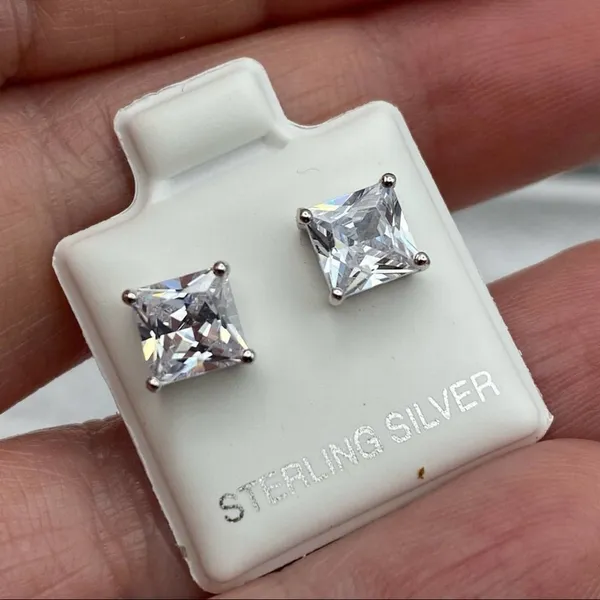 Sterling Silver 6mm Square Clear CZ Stud Earrings - Image 4