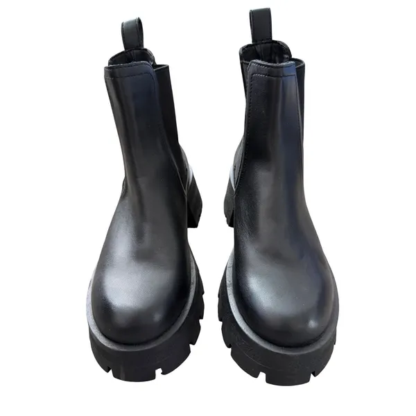 Steve Madden Howler Black Faux Leather Chunky Sole Chelsea Boots Size 6 NEW - Image 6