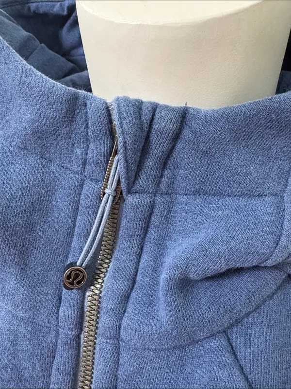 lululemon Blue Heather Oasis Scuba Full Zip Cropped Hoodie size 8 - Image 5