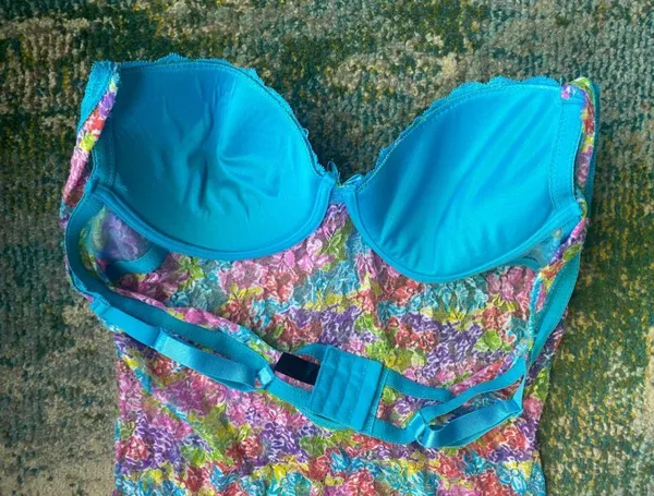 Rainbow floral lace bra top slip nightie, size 1X - Image 6