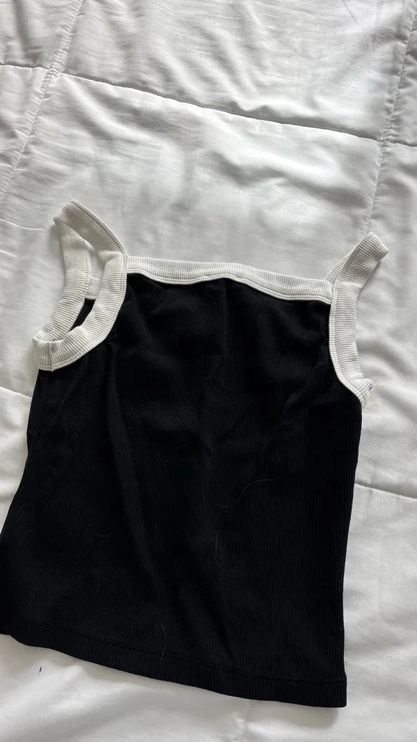 White Fox Boutique Crop Top - Image 3