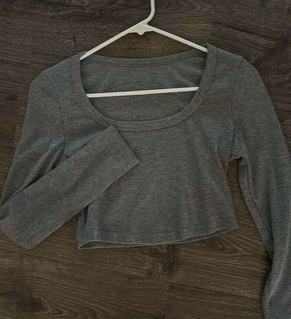 Amazon Crop Top - Image 3