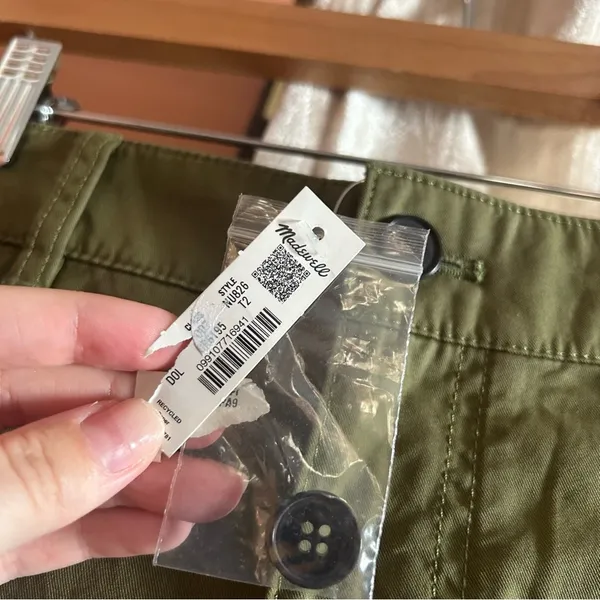 Madewell Seamed Barrel-Leg Utility Pant Garment-Dyed Twill Green NWT Size 2 Tall - Image 2