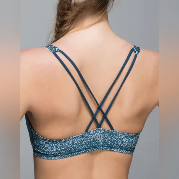 Lululemon Free to Be Bra Pebble Print Parfait Pink Alberta Lake Sports Bra - Image 3
