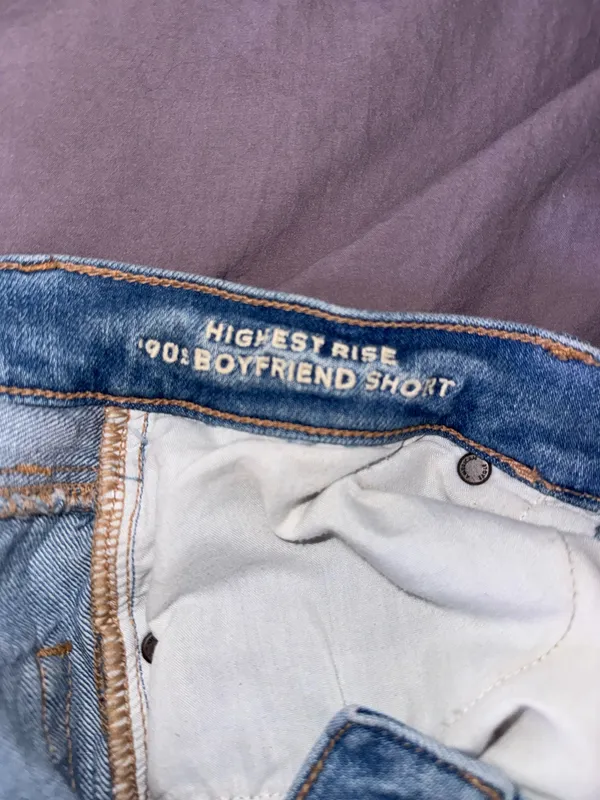 American Eagle Highest Rise 90s Boyfriend Shorts - Image 4