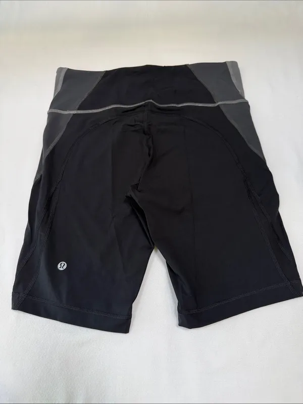 lululemon athletica Two-Tone Gray & Black High-Rise Bike Shorts - Image 3