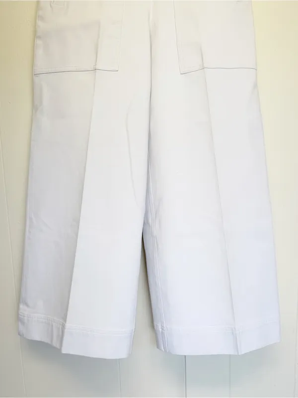 SPANX On The Go Cropped Wide Leg Pant in White Small - Image 5