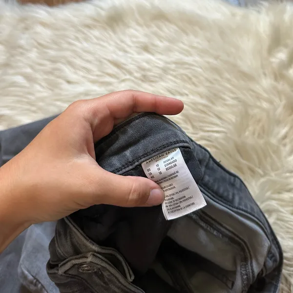 AMERICAN EAGLE Super Hi-Rise Jegging In Gray - Image 5
