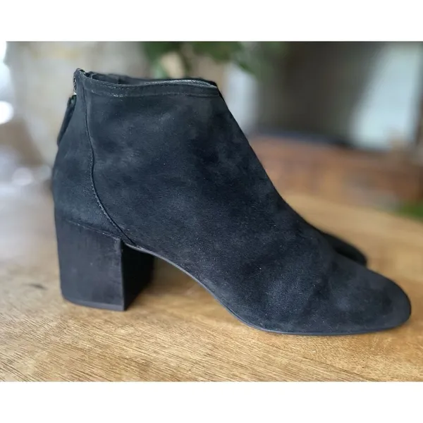 CECELIA New York Women's Midnight Nolton Ankle Boots Black suede 8.5 - Image 3