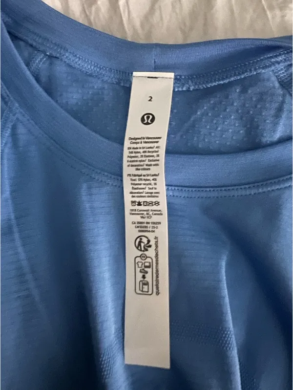 Lululemon Swiftly Tech Short Sleeve 2.0  - Image 4