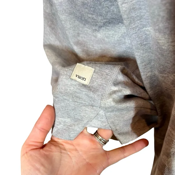 Vuori Halo Essential Hoodie Dreamknit Sweatshirt in Pale Gray Heather Camo - Image 5