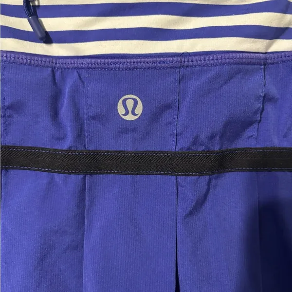 Women’s Lululemon blue skort size 6 - Image 3