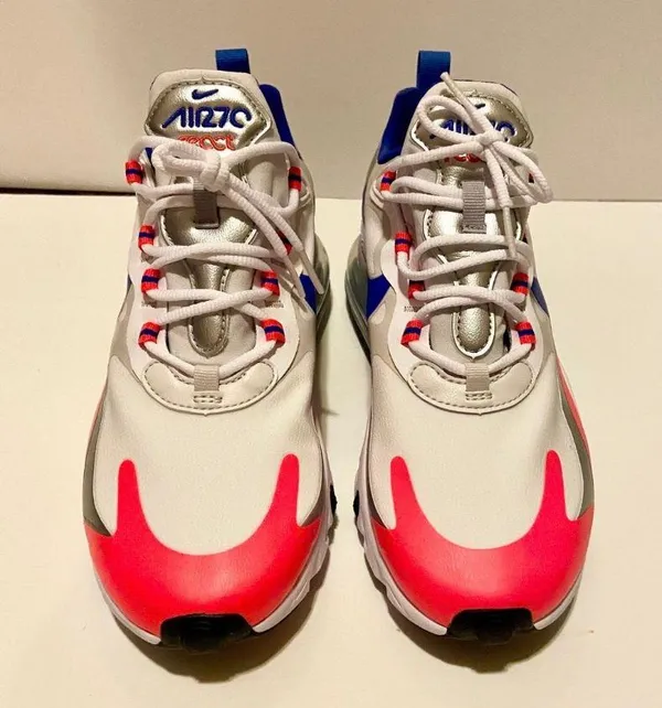 Nike Women Air Max 270 React Size 8 NWB - Image 3