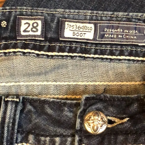 MISS ME Dark Wash Embellished Boot Cut Denim Low Rise Jeans Size 28x31 TAG 28x34 - Image 14