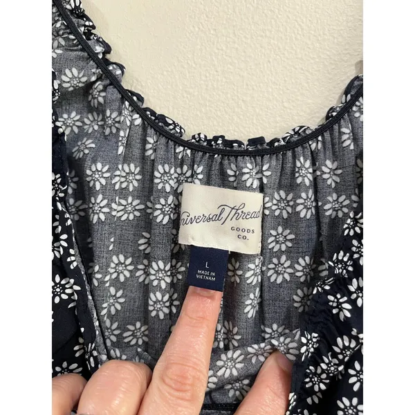 Universal Thread Navy Blue‎ Floral White Smocked Cotton Midi Dress Size Large - Image 6
