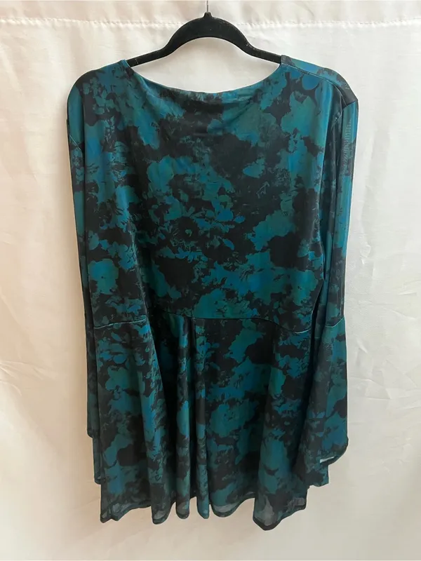 Cider Plus 4XL Teal Black Floral Mesh V-Neck Bell Sleeve Mini Dress NWT - Image 5