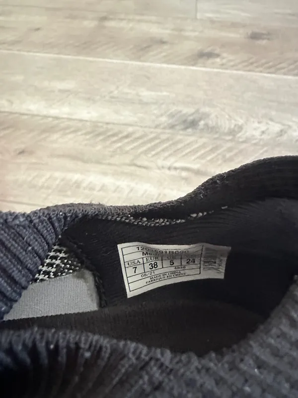 Brooks Levitate Shoes - Image 6