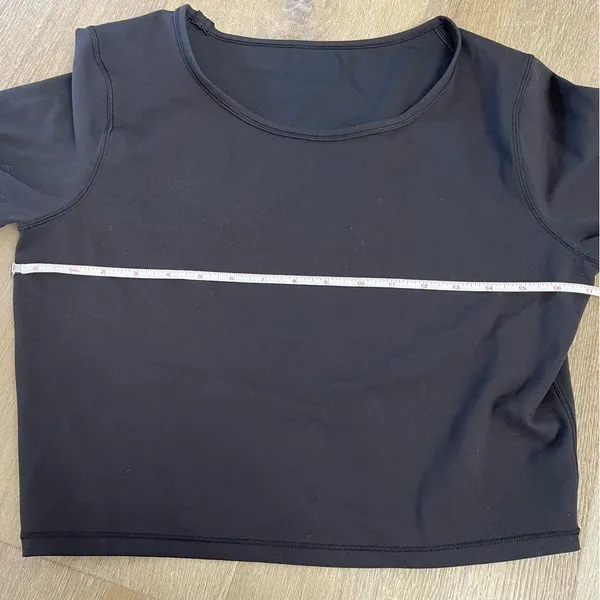Lululemon Long Sleeve Crop Top - Image 4