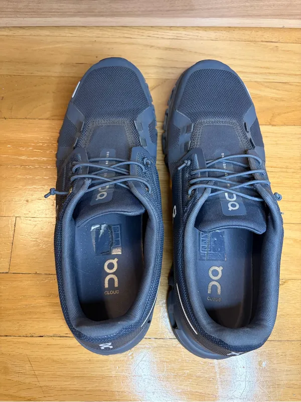 On Cloud 6 Women's Sneakers in Navy / Stone - Size 10 - Image 5