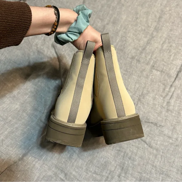 Teva Women's Midform Chelsea Boots Sesame Size 7.5 - Image 7