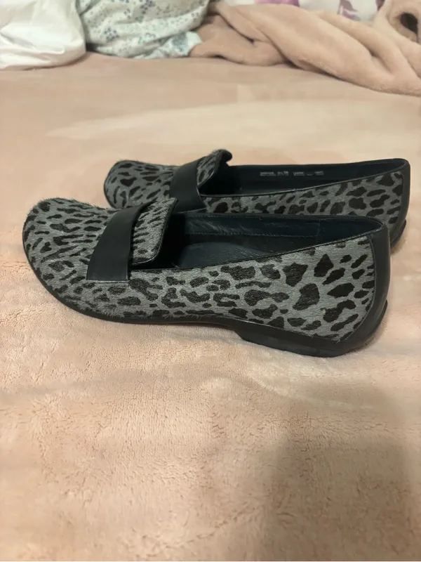 Dansko Leopard Print Haircalf Leather Loafers Flats Size 39 - Image 6