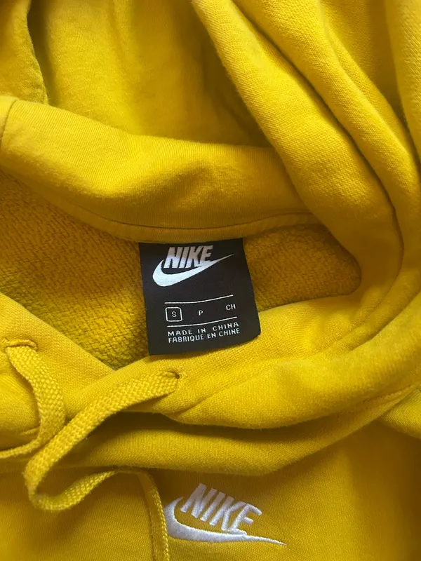 Yellow Nike Hoodie - Image 3