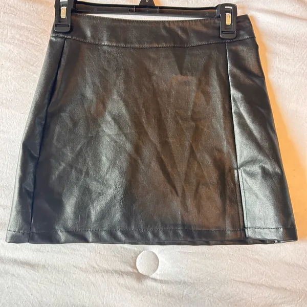 Leather skirt - Image 2