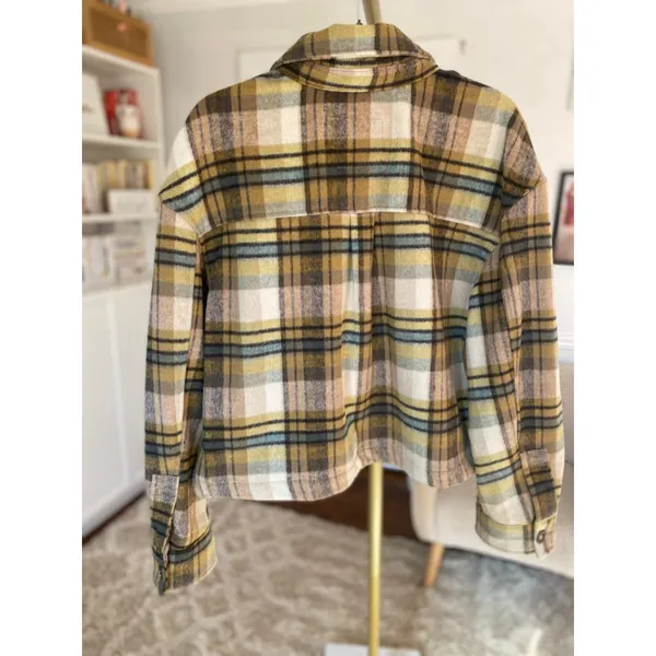 Bagatelle‎ Collection Cropped Plaid Shacket Yellow Blue XL Quiet Luxury Earthy - Image 3