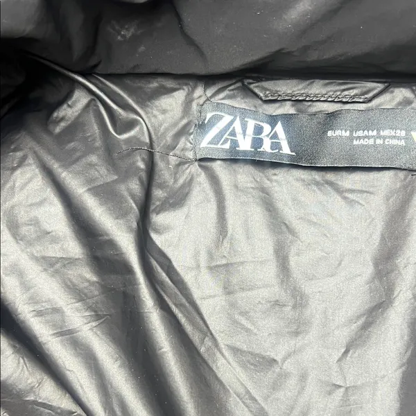 Zara‎ Women's Elegant Black Puffer Jacket Size M - Image 9