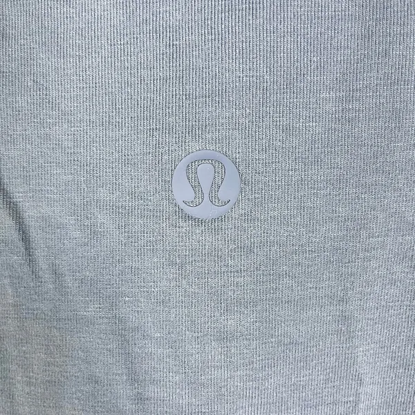 Lululemon Women's Love Crew Neck Short Sleeve Tee Shirt Solid Blue Medium - Image 3