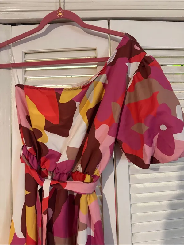 Fantastic Fawn One-Shoulder Maxi Dress in Pink, Red and Yellow Floral - Image 3