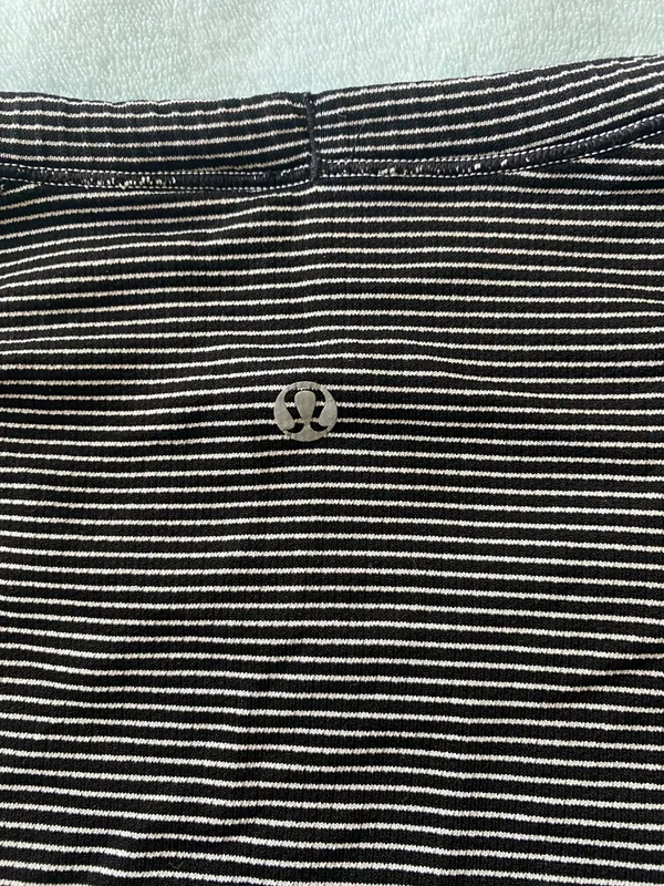Lululemon Swiftly Tech Short Sleeve Shirt - Image 4