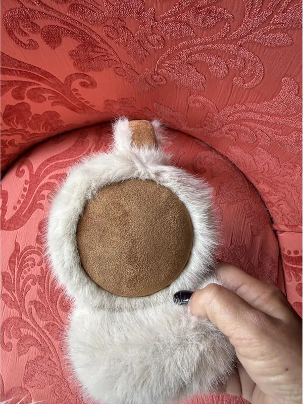 Cozy Cream Faux Fur Earmuffs with Suede Accents - Image 2
